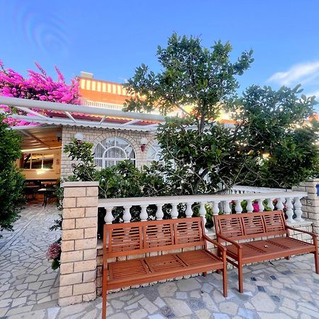 Bed & Breakfast Rab Palit Esterno foto